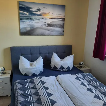 Labahn Apartment